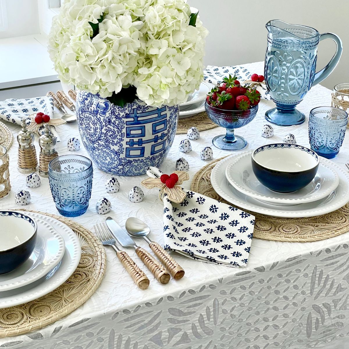 Applique Cutwork White rectangle tablecloth