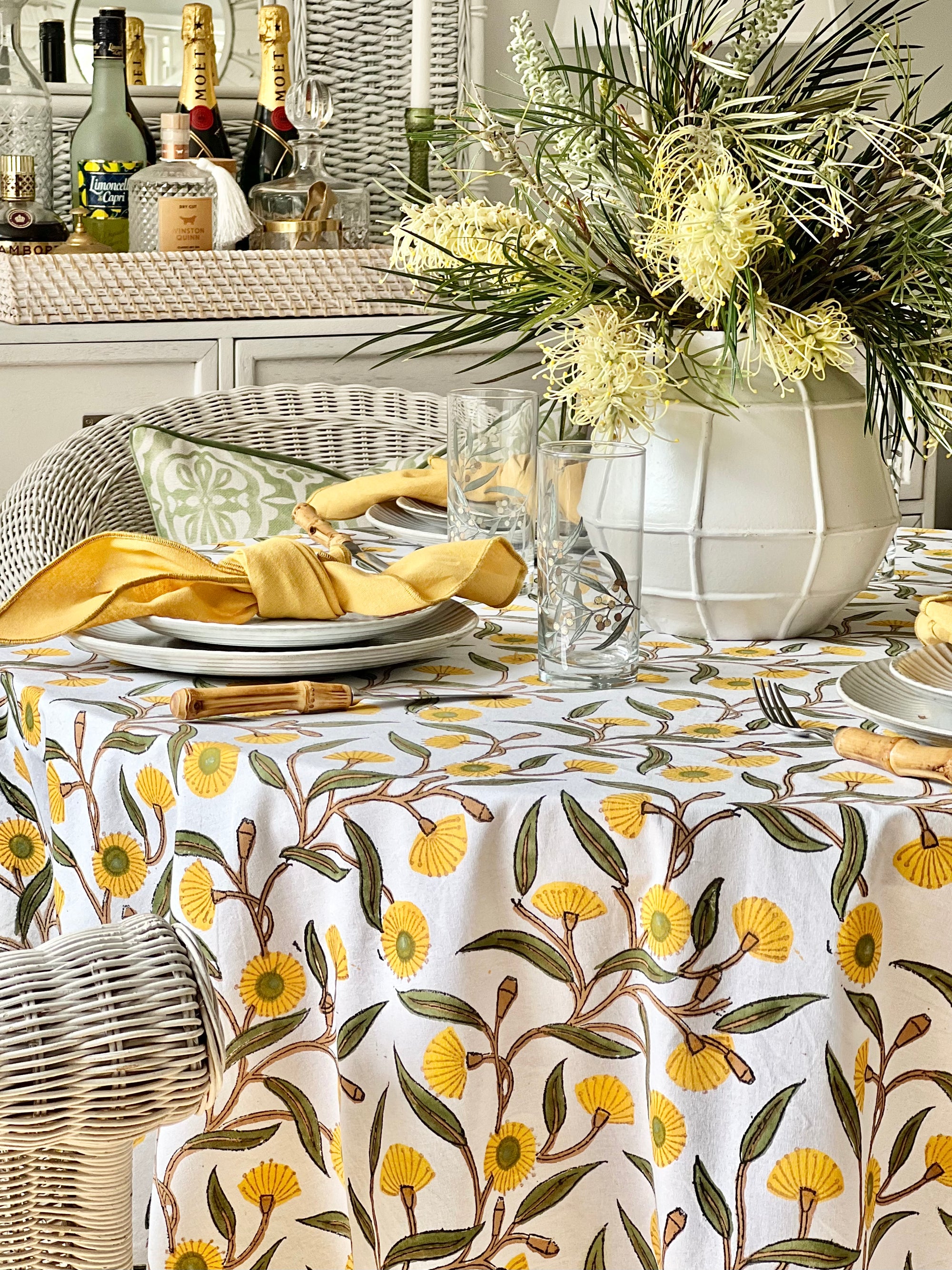 Flowering gums round tablecloth yellow ©