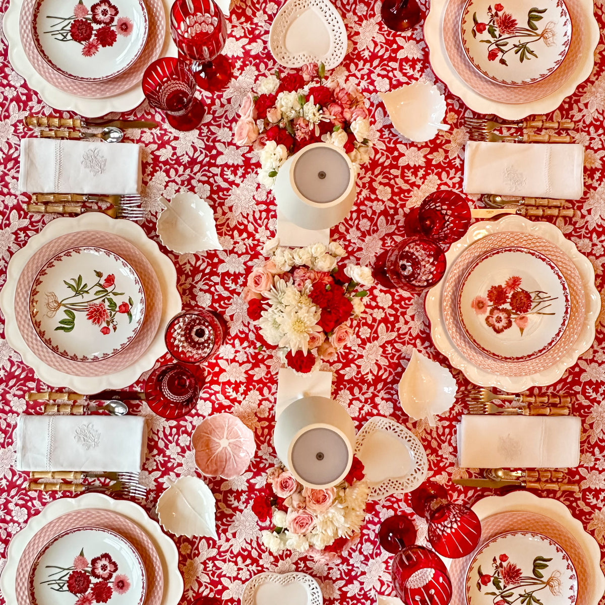Carmen red and white square tablecloth
