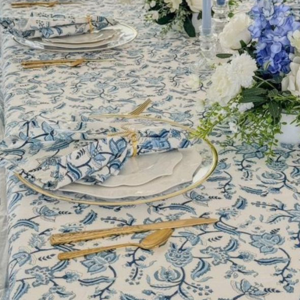 Hand block printed chintz floral pattern Napkin set of 4- 16 x 16 cms