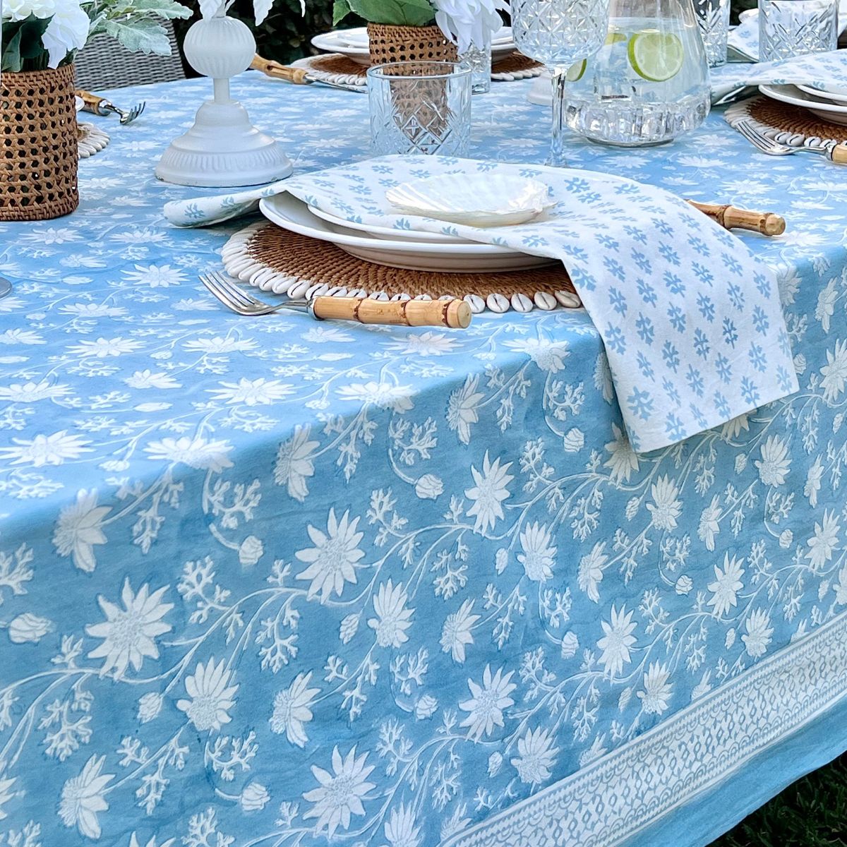 Flannel flower cushion cover 50 x 50 cm- sky blue ©