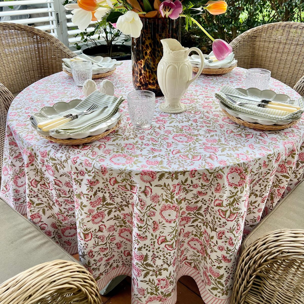 Beatrice pink and green round Tablecloth