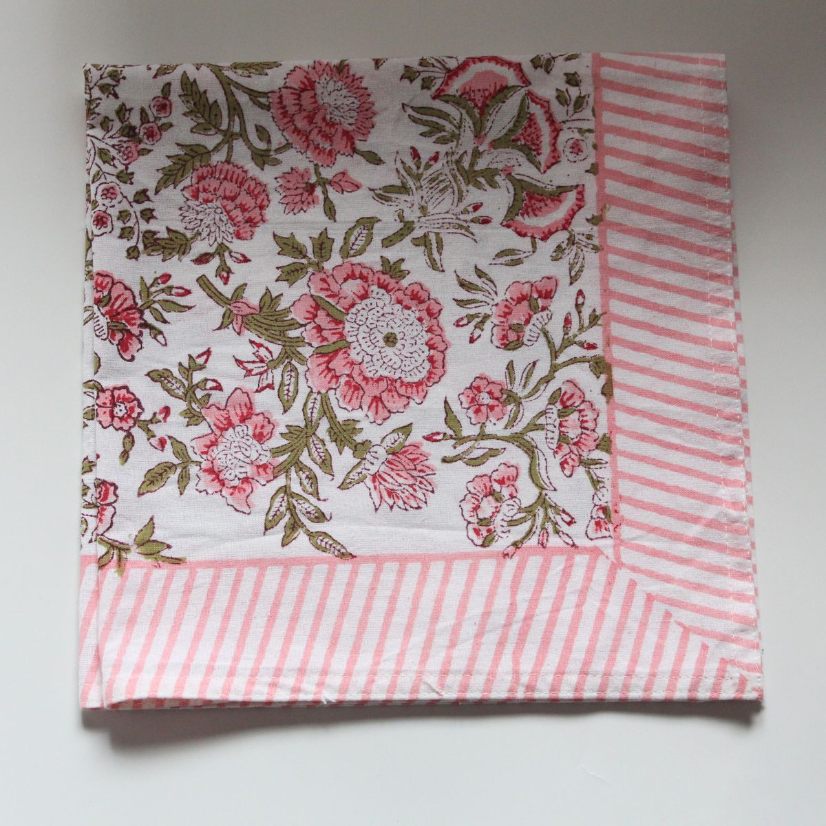 Beatrice pink floral table napkins-set of 4