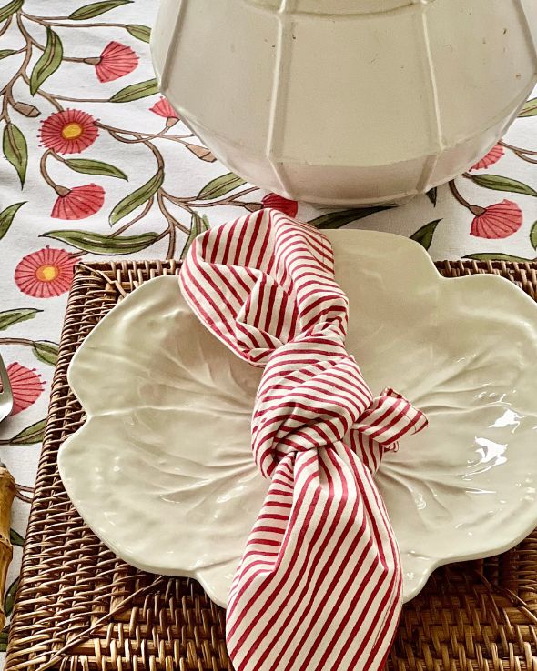 Striped table napkins-set of 4 Red