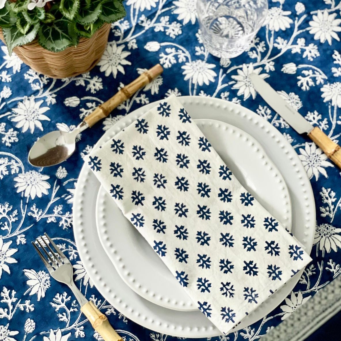 Flannel foliage table napkins-set of 4-Navy Blue  ©