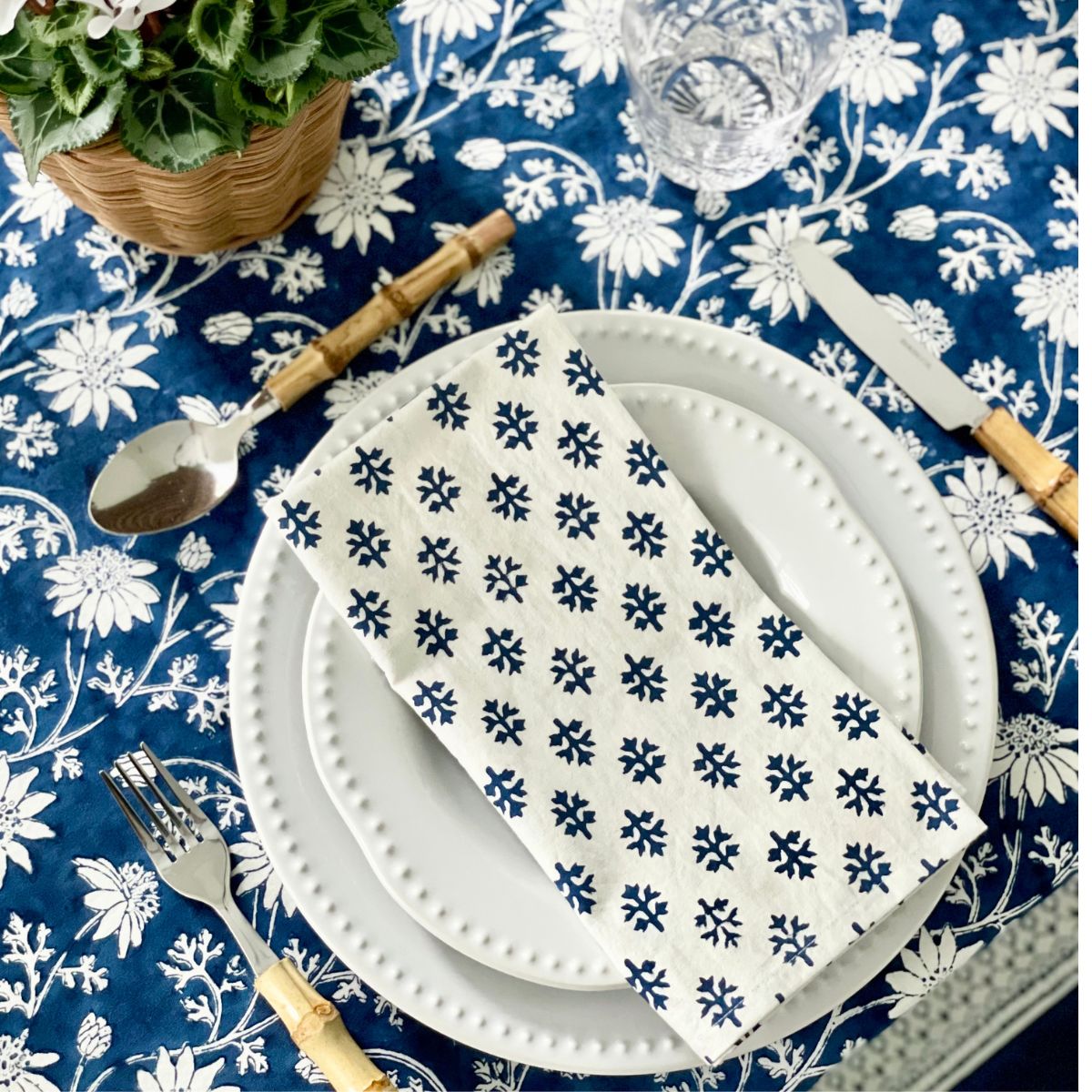 Flannel foliage table napkins-set of 4-Navy Blue  ©