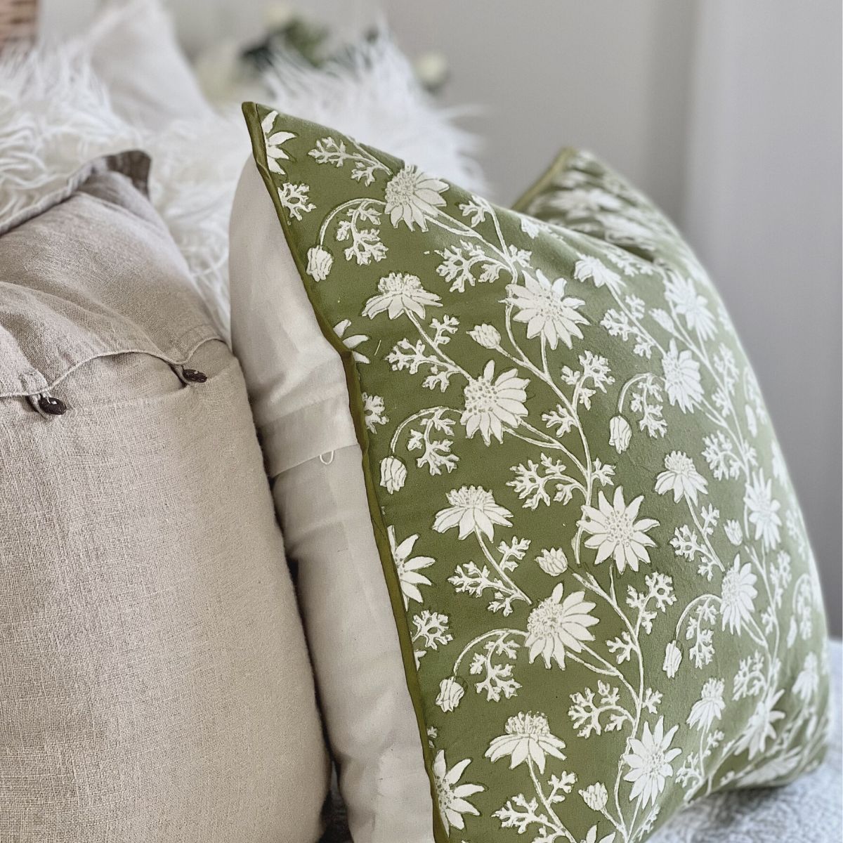 Flannel flower cushion cover 50 x 50 cm- Green ©