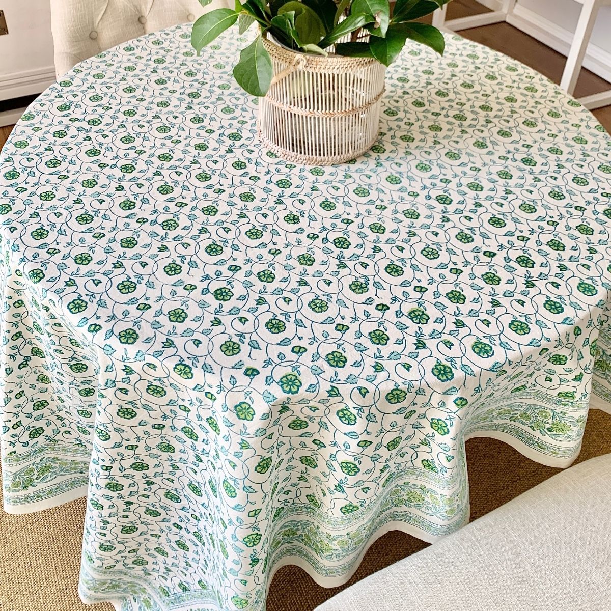 Sea Breeze round Tablecloth