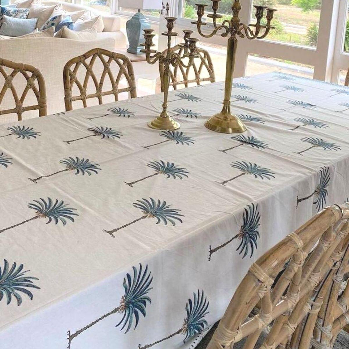 outdoor tablecloths