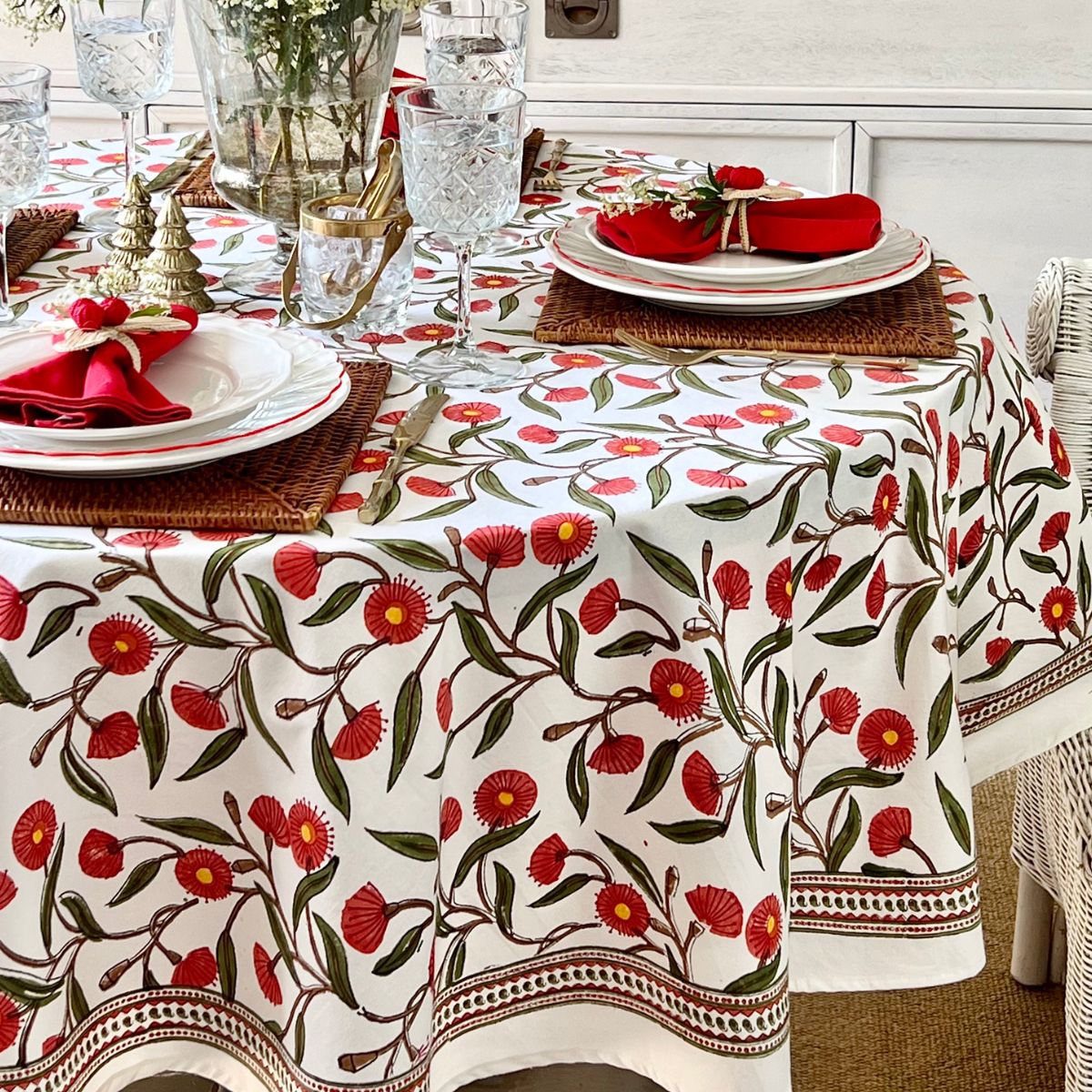 Red Flowering gums round tablecloth ©