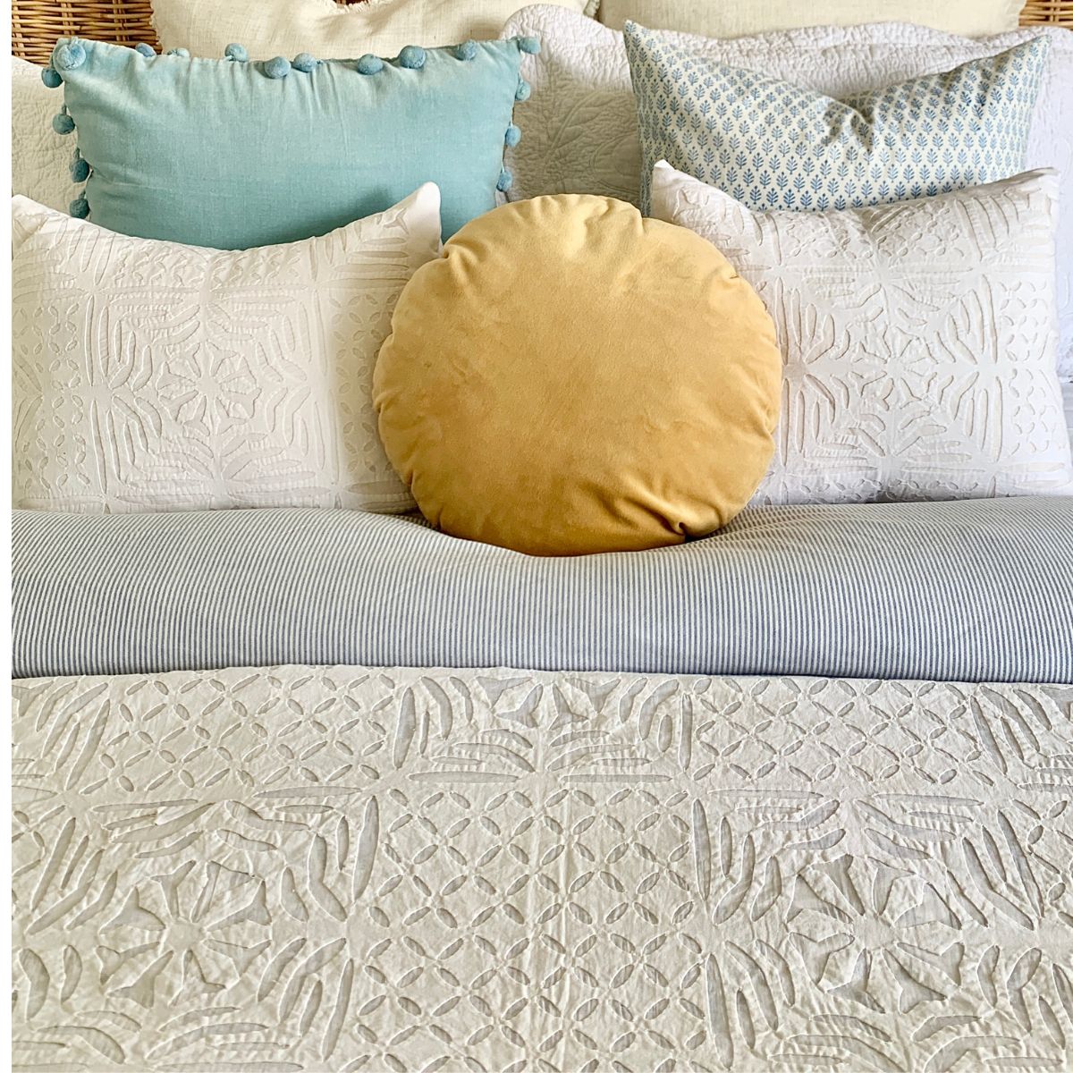 Applique white organdy cutwork cushion cover